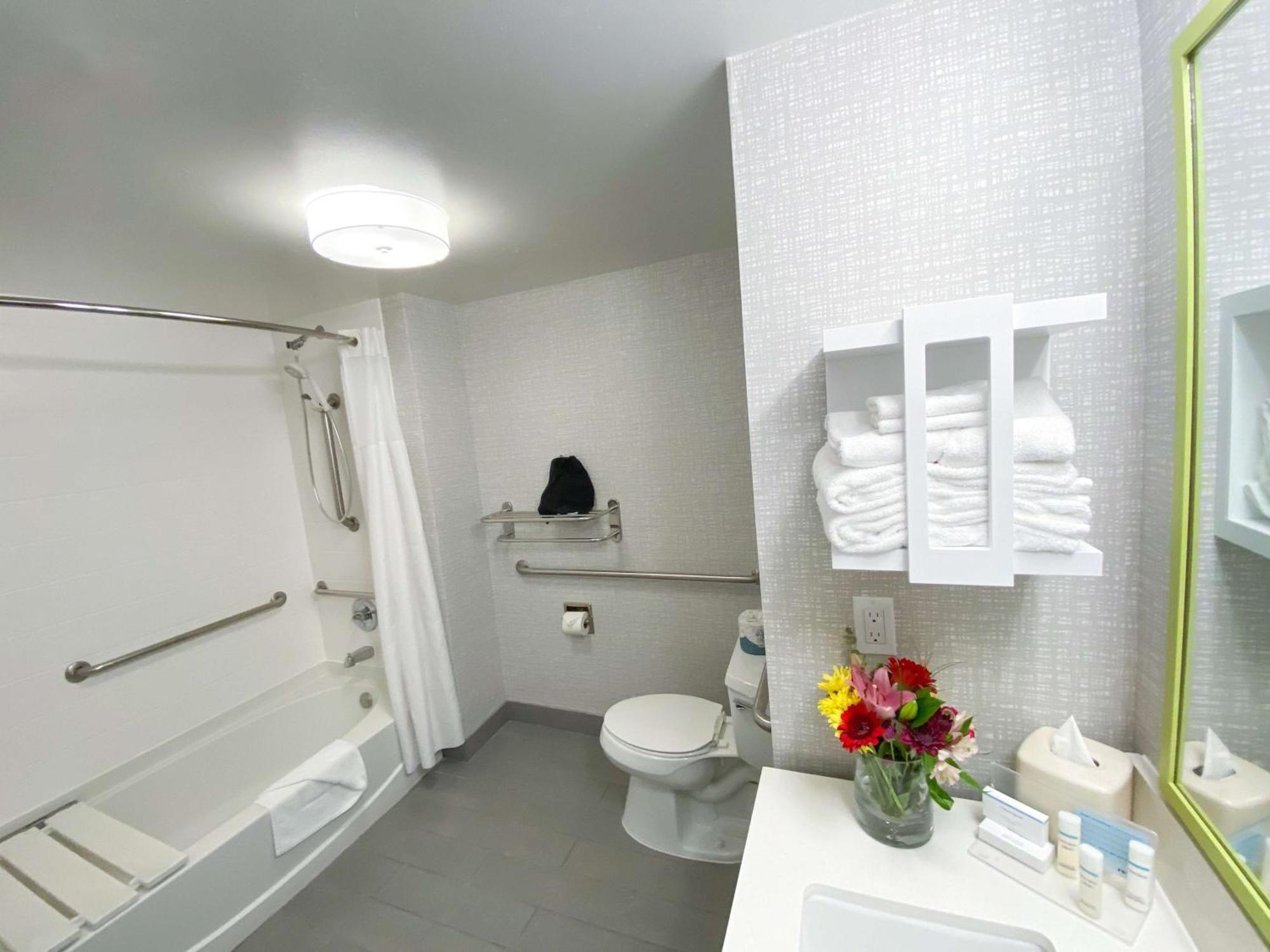 Hampton Inn Carlsbad North San Diego County מראה חיצוני תמונה